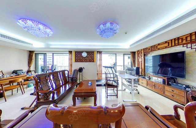 誉峰3室2厅204.91㎡1950万二手房图片