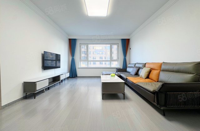 香江铂朗明珠3室2厅150㎡52.8万二手房图片