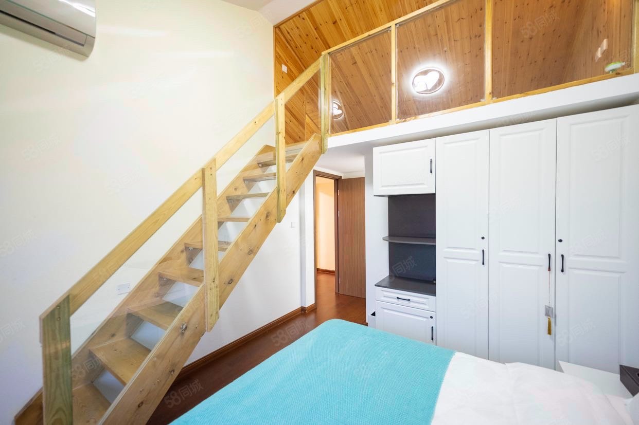 龍湖長城源著(三期)3室1廳2衛(wèi)121.33㎡南240萬