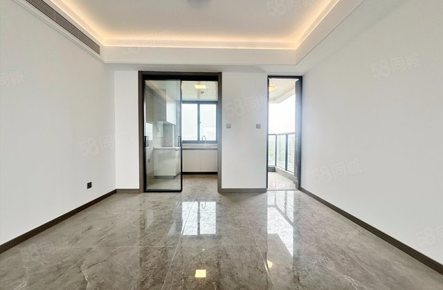 国贸臻原4室2厅135.38㎡298万二手房图片