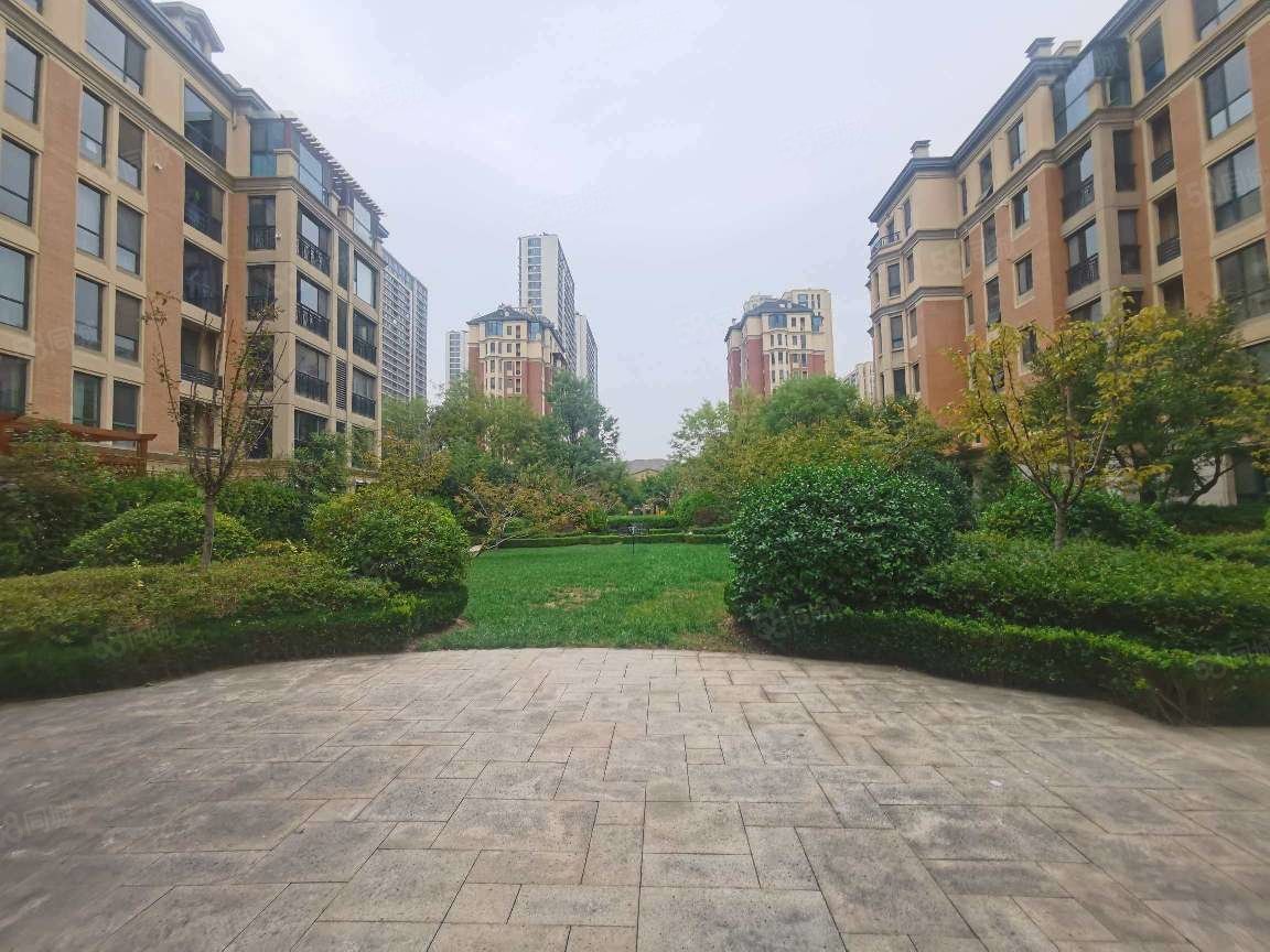 >淄博房产信息>淄博二手房>张店二手房>齐盛湖二手房>绿城百合花园>
