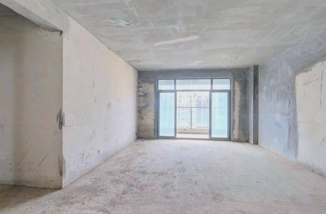 睿力上城4室2厅155.58㎡205万二手房图片