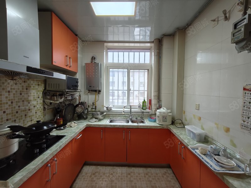 城中区十一中夏都家园北区红十字医院附近随时看房可贷款