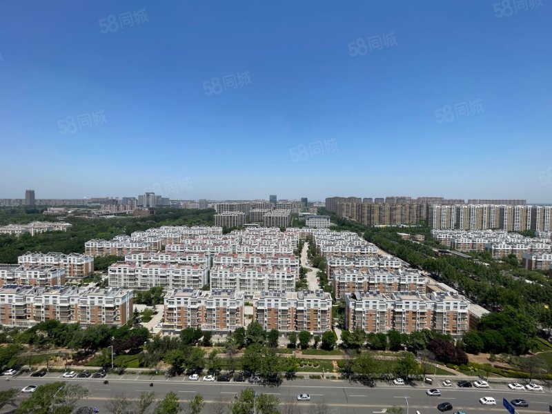 凯泽翡翠城(A区)3室2厅2卫145㎡南71万