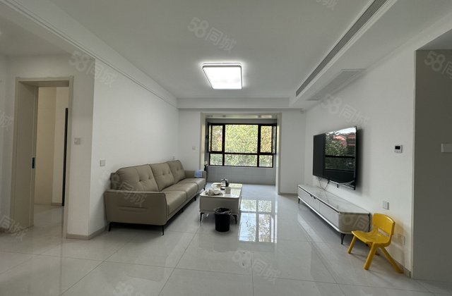 七十九号院4室2厅130㎡115万二手房图片