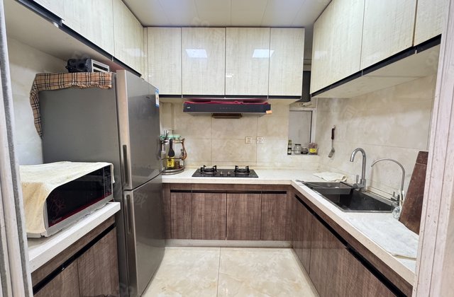 鼎龙国际2室1厅104.69㎡42.8万二手房图片