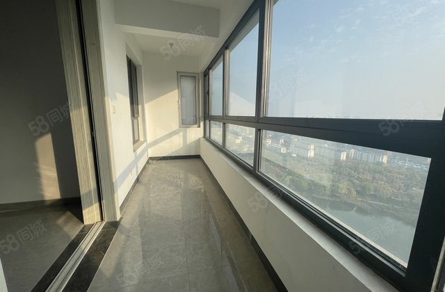 星光珺园 观景房 一览无余  看半个聊城 新房未住 送车位