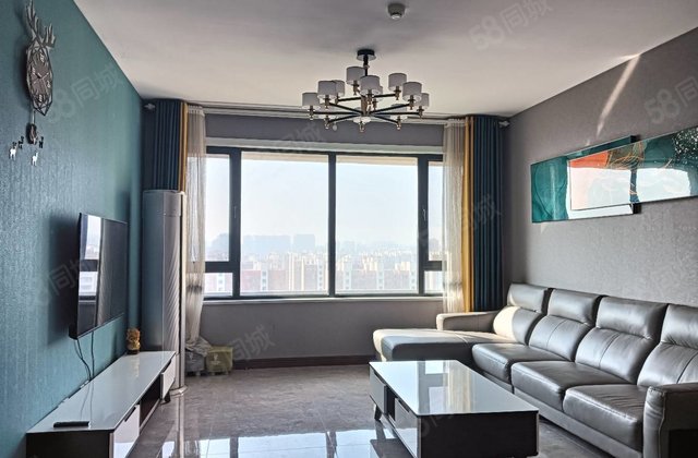 百合新城  三室两卫 三叶草 免大税 带车位 精装 独梯独户