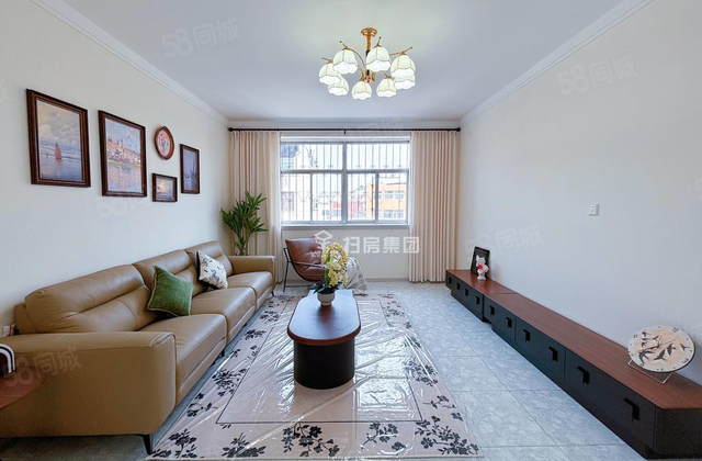 铁塔北邻，89.9万，煤厂小区，精装，三室两厅两卫，