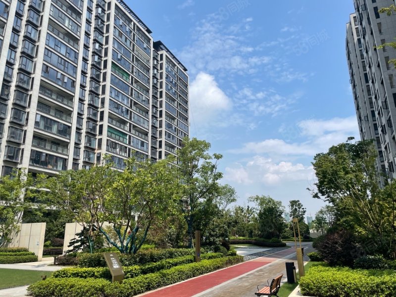 7万出头 美的 137平245万豪华新装修 送车位,美的国宾府-东阳58同城