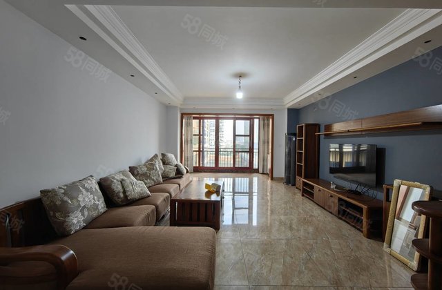 天都锦绣天地4室2厅163㎡58.8万二手房图片