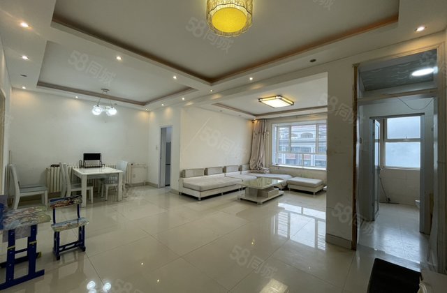 法院团购 三室朝阳 三医院附近 2016年房 双阳台 和馨园