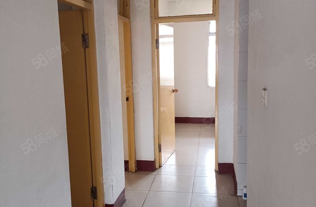 急售！光明 七中 免大税 建设路旁3室2厅1卫送家具价格可议