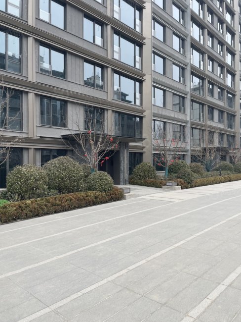 頤和公館(北區(qū))4室2廳2衛(wèi)127㎡南北670萬(wàn)