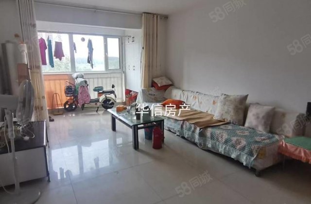 文轩本校！一中！外国语  附近三室免大税可按揭贷款随时看房