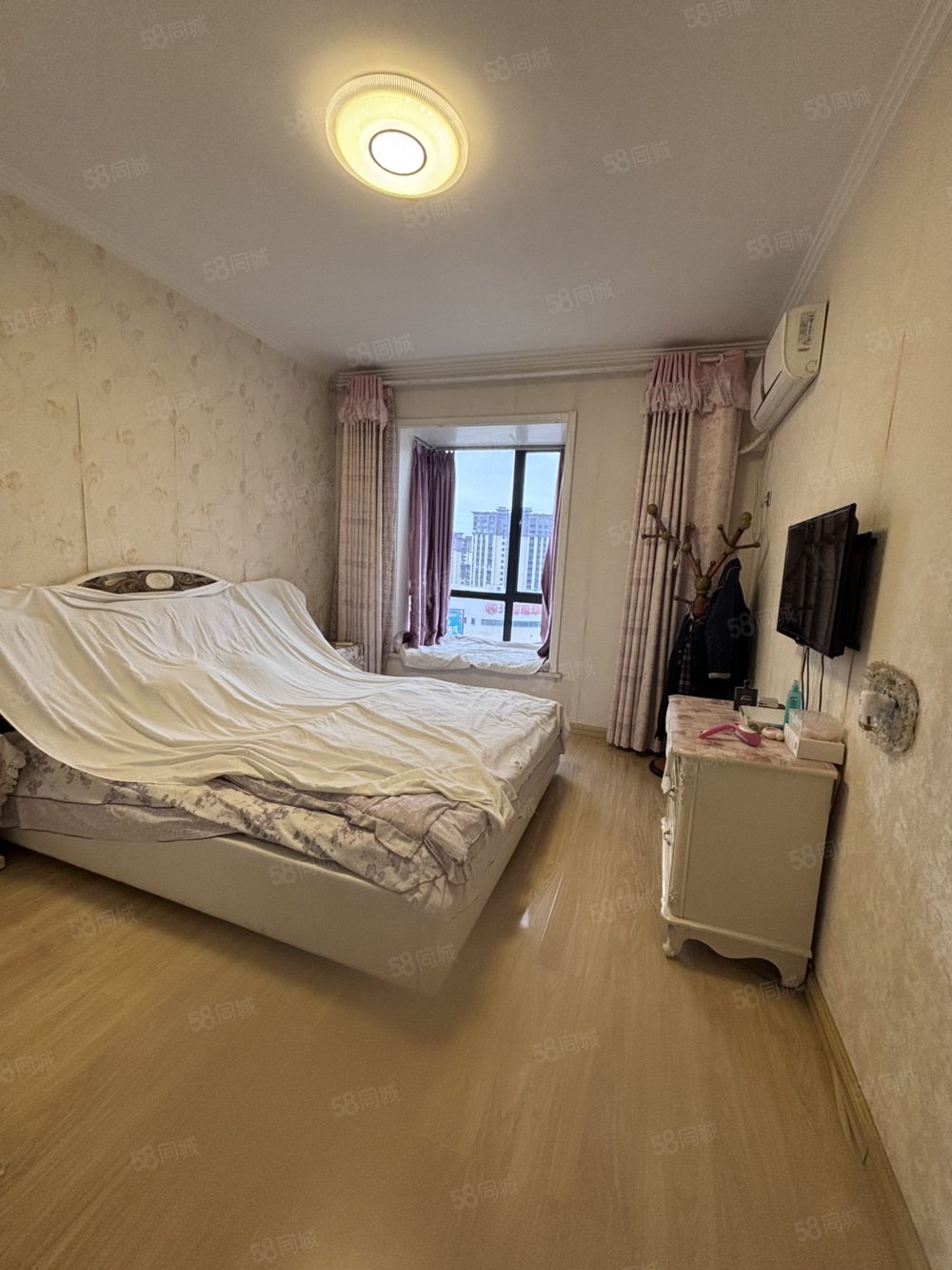 奥林清华3室2厅2卫120㎡南北68.88万