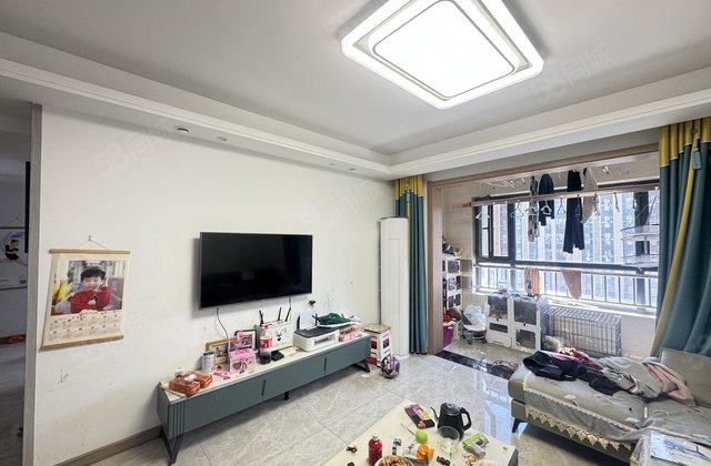 裕昌莲湖新城南区 环境好 楼层好 停车方便