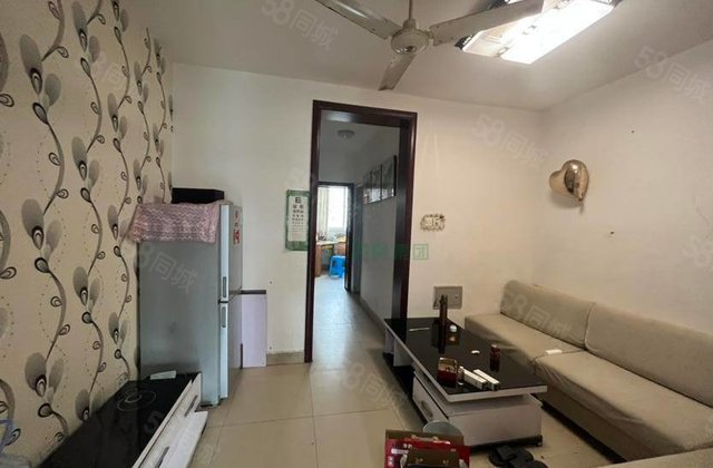 站前街 实验   望湖花园 精装修 首付几个   楼层