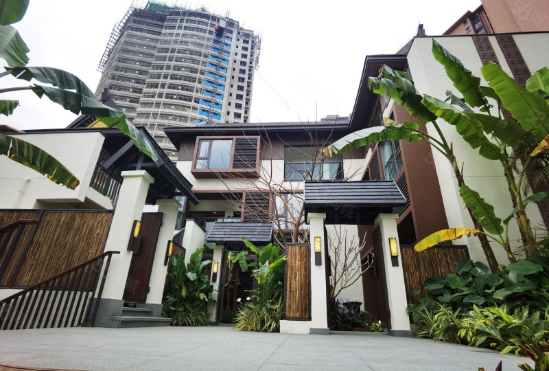 万科曼西缇(别墅)2室2厅1卫124㎡南北139万