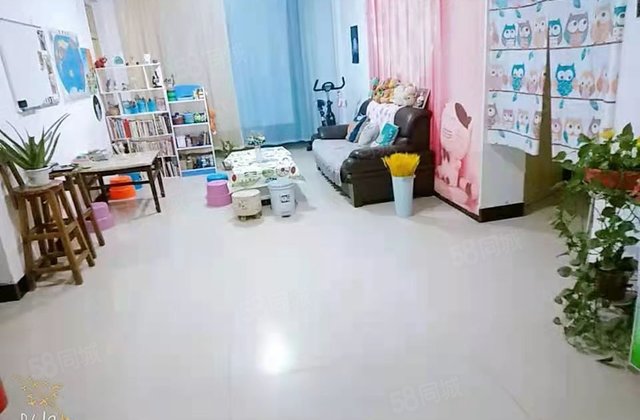 急售星光水晶城 刚需小三居 南向采光好 近医院 交通便利