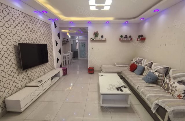 急香江嘉明新城邦精装拎包入住大平方带储藏室车位随时看房有钥匙