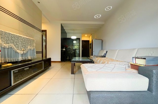 祺山品阁3室2厅86㎡75万二手房图片