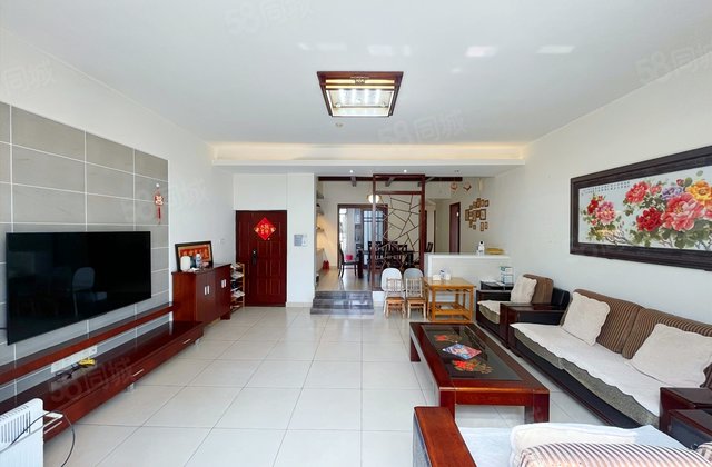 卓越蔚蓝海岸(一期)3室2厅133.14㎡148万二手房图片