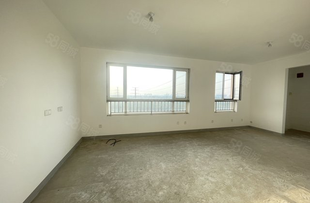 民生五号院 商品住宅 南北通透 刚需小三居 电梯房