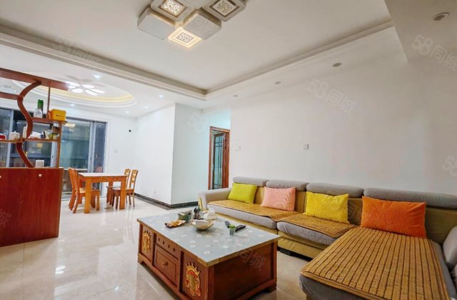 恒基凯旋门(一二期)4室2厅134.28㎡98万二手房图片