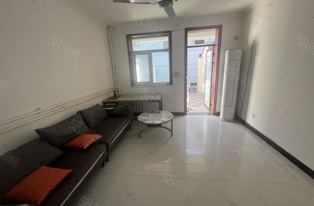 老东昌，上下两层别墅，市中心大楼附近，独立大门院有偏房