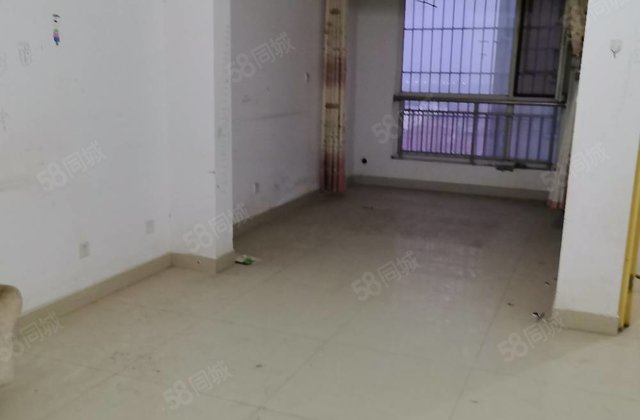 华悦金钻 50万 湖景房   楼层 金柱绿城乐园   实验