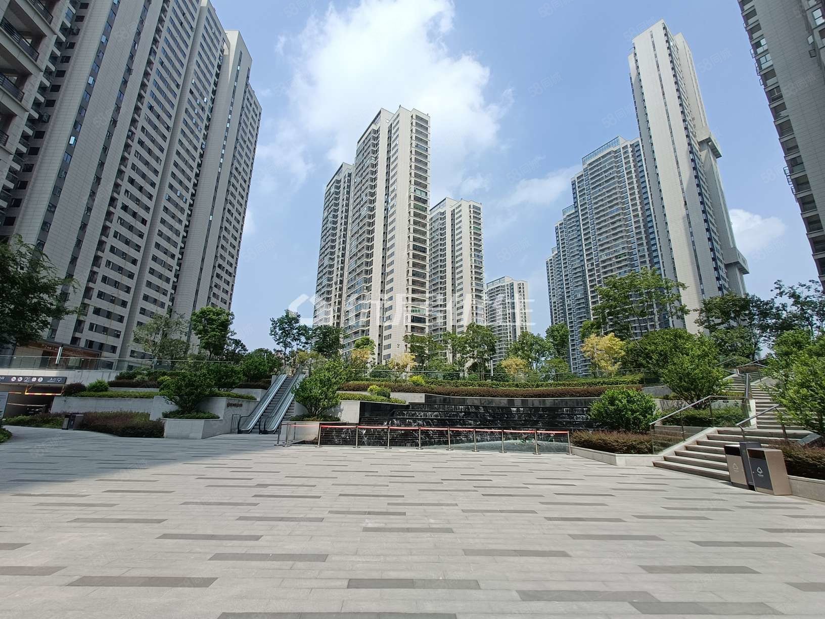 万豪中心3室2厅2卫115.4㎡南北80万