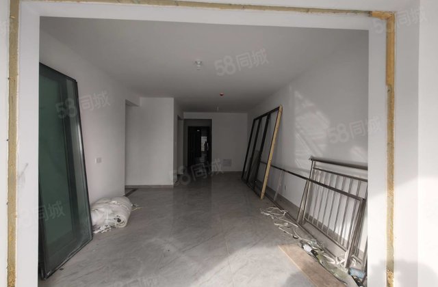 东昌中学旁 江山印 三居双卫送储送车位 可按揭 随时看房