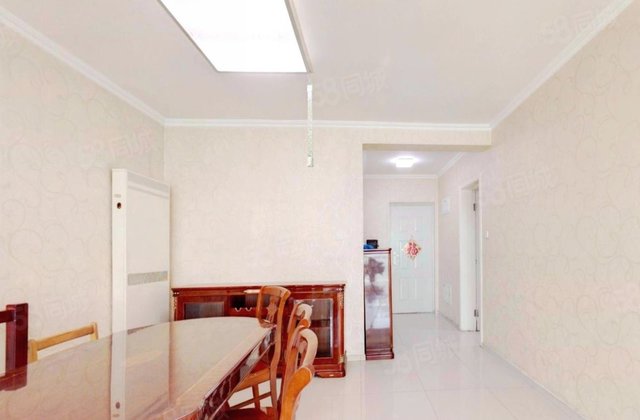 珠江峰景4室2厅147㎡505万二手房图片