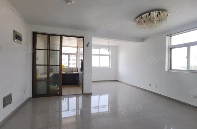 51万，欧景丽都东边户，带储藏室，免大税，七中，亚大怡景