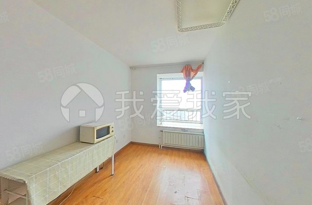 龙城花园(尖草坪)3室1厅66.81㎡36万二手房图片