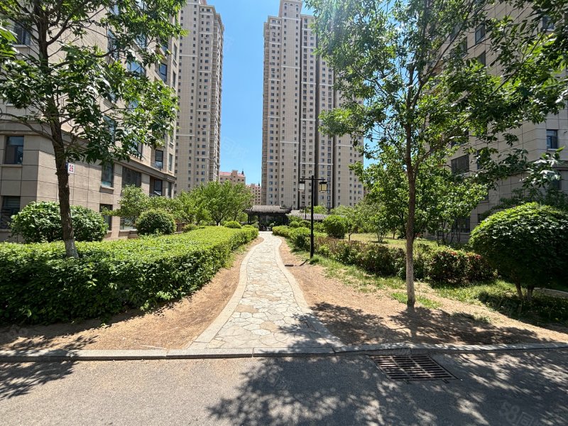 【10图】东湖天玺 三室一厅全景房 凤尾楼层 个人精装,东湖天玺-锦州