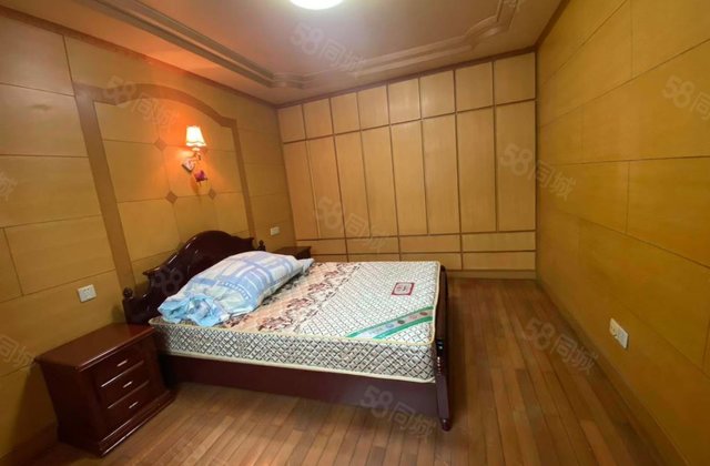 四季园秋南苑3室1厅82㎡43.8万二手房图片