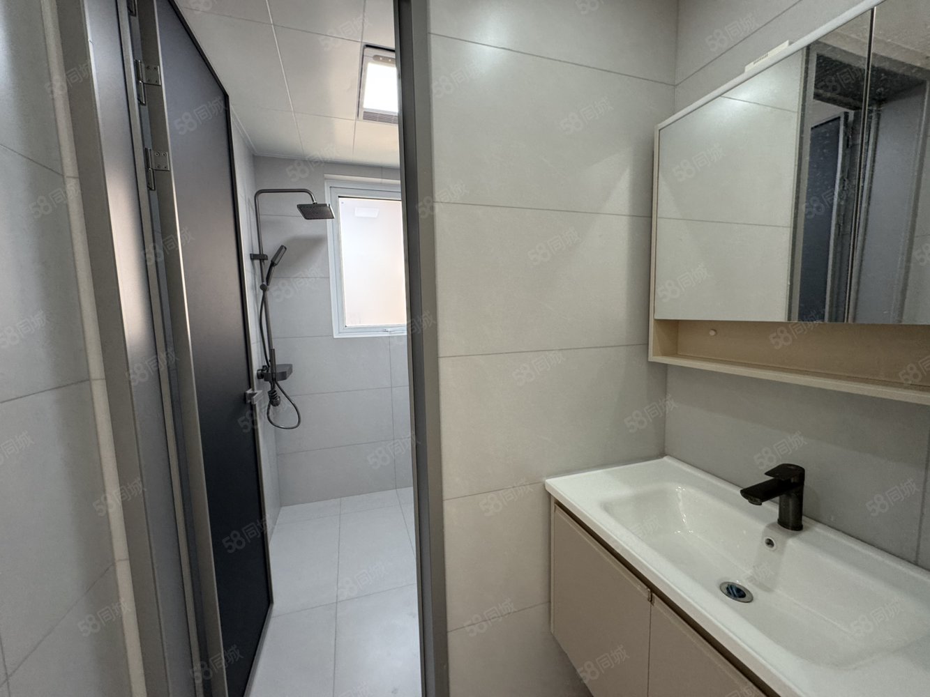 圣桦锦江天玺3室2厅2卫118㎡南北75万