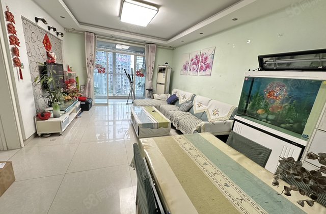 阿卡二期，经典总高11层的洋房，三室两卫，好楼层，急售