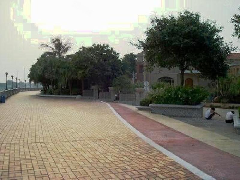 豪华装修四房 前后大花园 带产权车位 急售,黄沙岛别墅-广州58同城