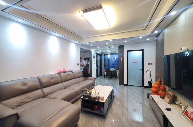 精装 带车位地下室 锦绣观邸 划东昌东 东昌丽都北区旁