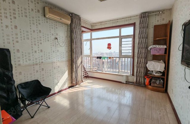 和苑小区3室2厅126㎡96.8万二手房图片