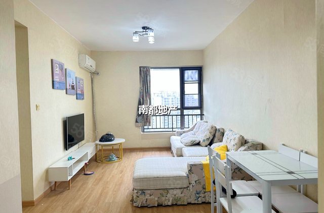 魏玛国际2室2厅69.06㎡120万二手房图片