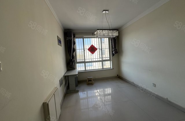 站前街 地暖中层 实验 育光 和谐 火车站附近 湖边送车储