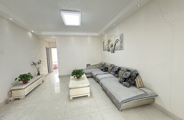 振兴东路 七中边上 锦绣家园精装三居室 有地下室 采光好