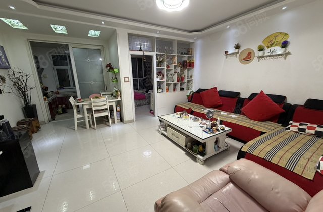 新上 莲湖花园 4楼东户 精装 领包入住 随时看房 诚心出售