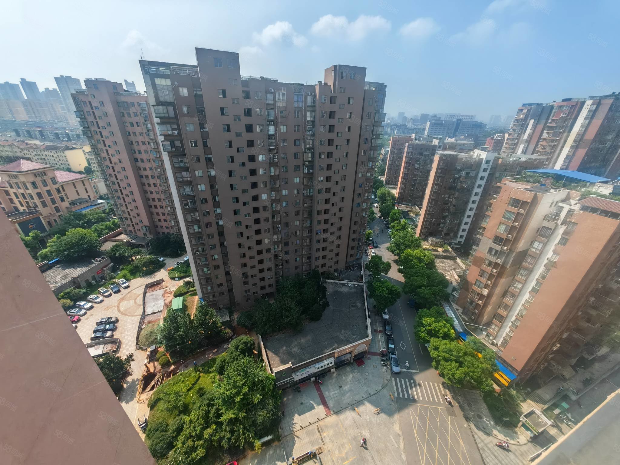 复式三层使用面积245平 步行街 江边,信华城市花园二期-九江58同城