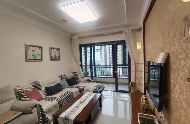 急售文轩本部，带车位，恒大名都，两室，精装修满二