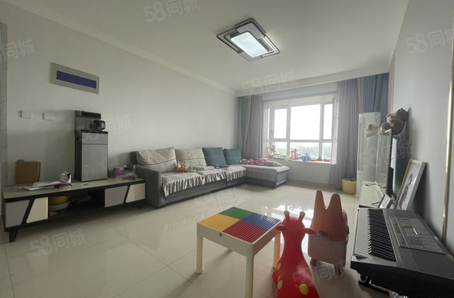 运河城 聊城四中 大三室 价格可议 近香江 金柱月亮湾